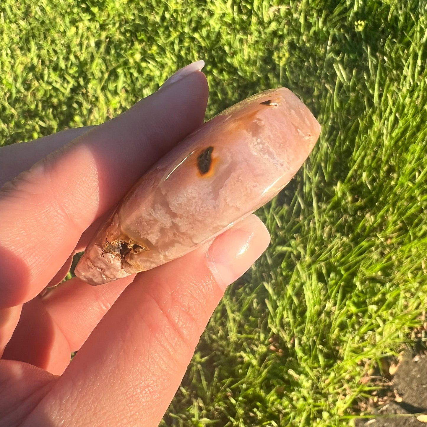 Flower Agate Crystal Heart Carving