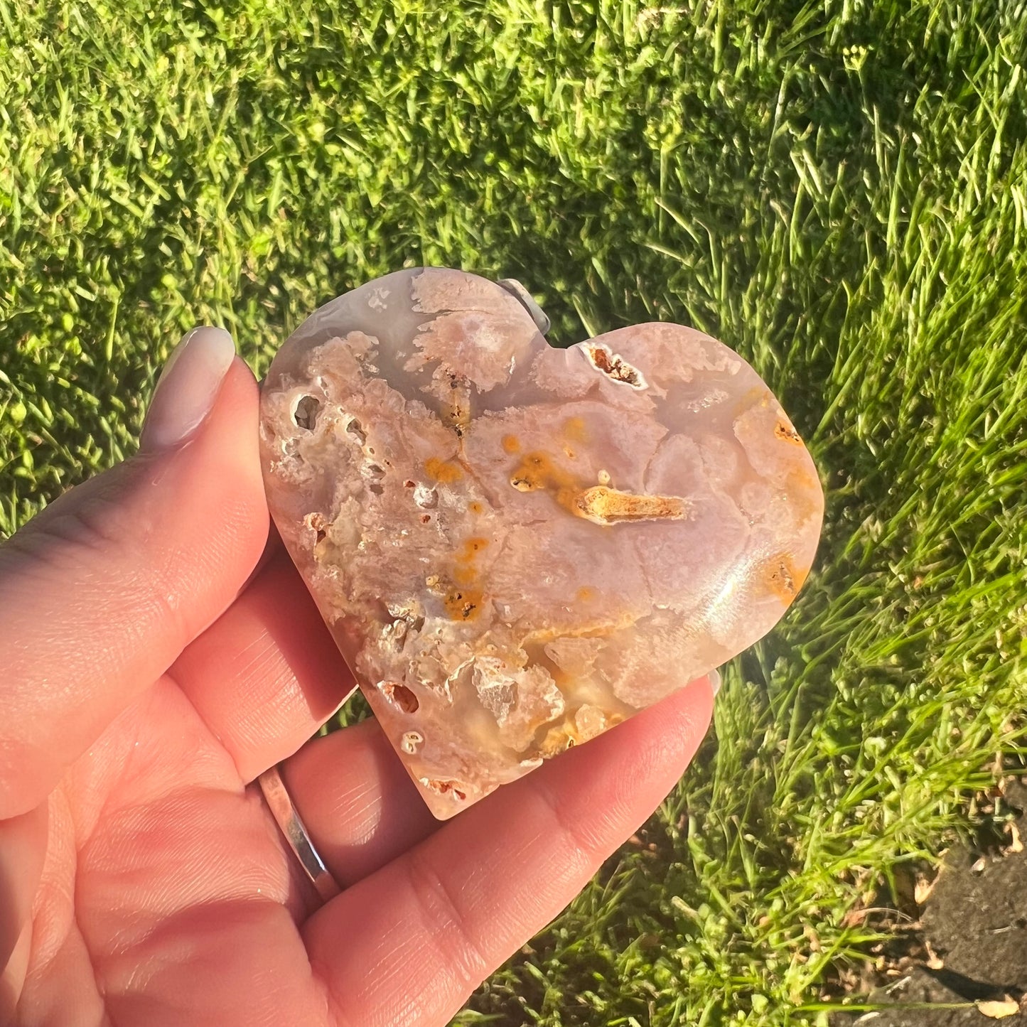 Flower Agate Crystal Heart Carving