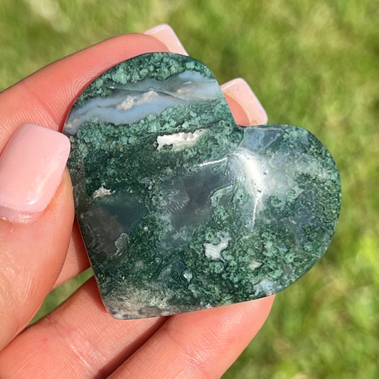 Beautiful Water Aquatic Moss Agate Crystal Heart